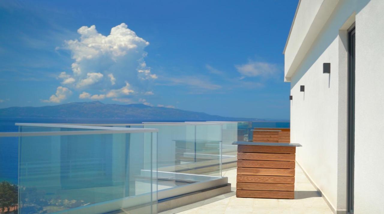Dorchester Hotel Sarandë Exterior foto