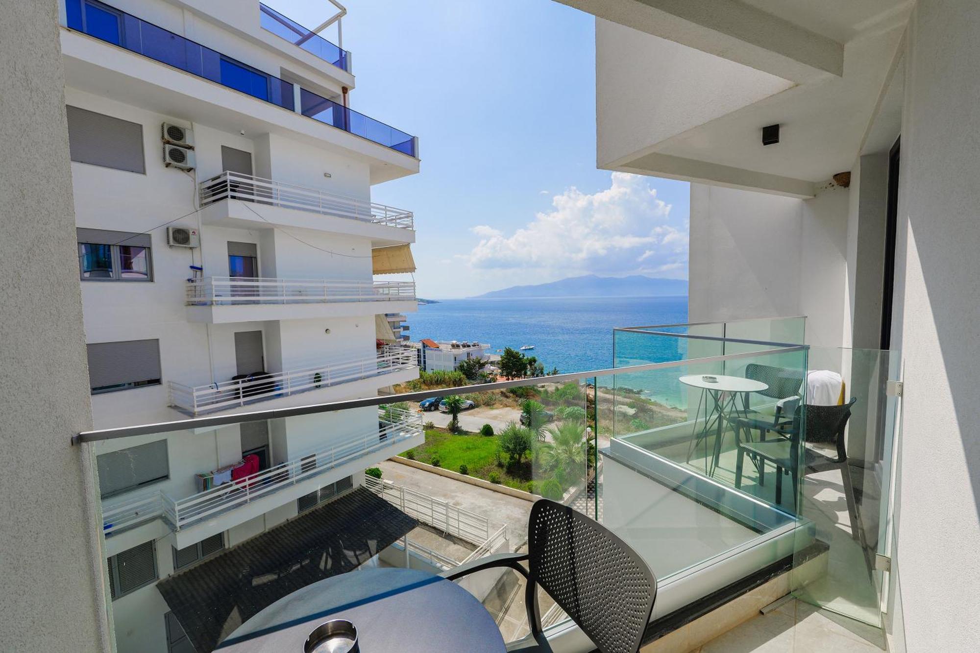 Dorchester Hotel Sarandë Exterior foto
